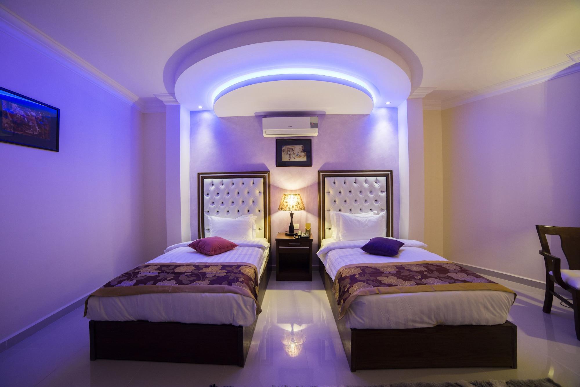فندق بي كواترو ريلاكس 4*